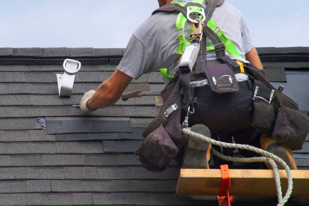 Best Flat Roof Repair Services  in Strongsville, OH
